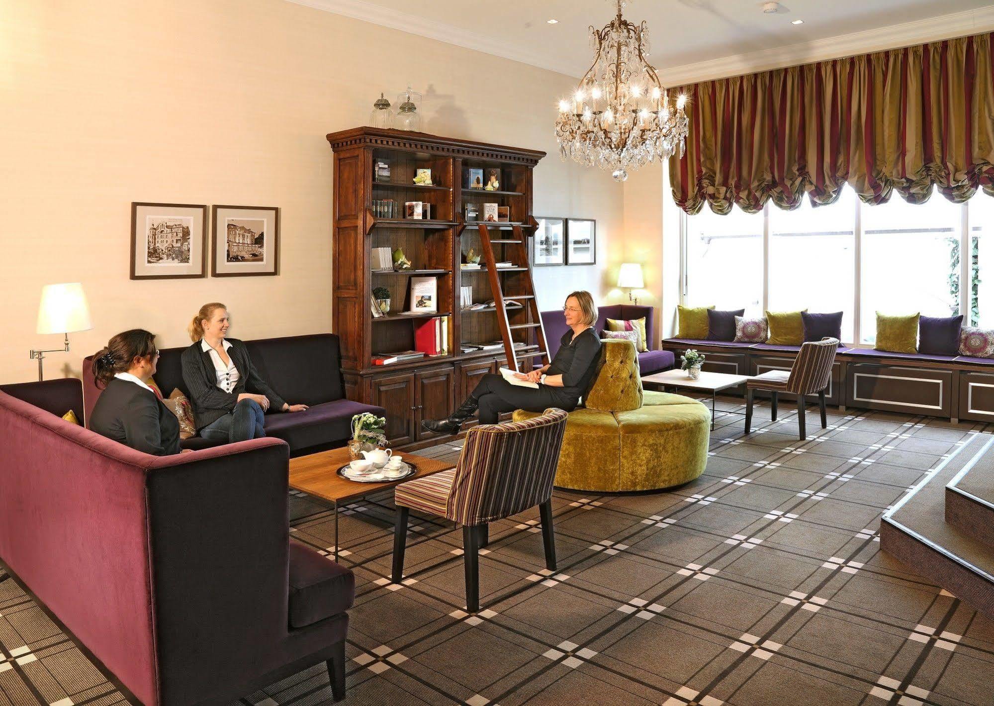 Dormero Hotel Кобург Экстерьер фото